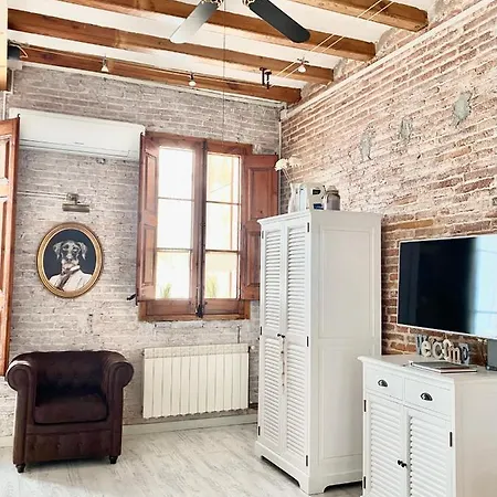 Apartment Lovely Loft Near Center Barcelona