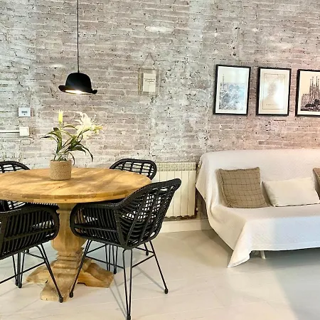 Lovely Loft Near Center Apartamento *