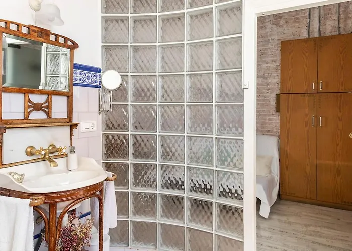 شقة Lovely Loft Near Center